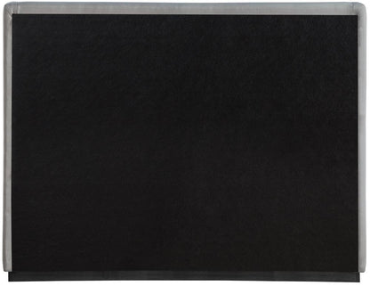 Meridian Furniture - Flynn Grey Linen Textured Fabric Queen Bed - FlynnGrey-Q veiw 5