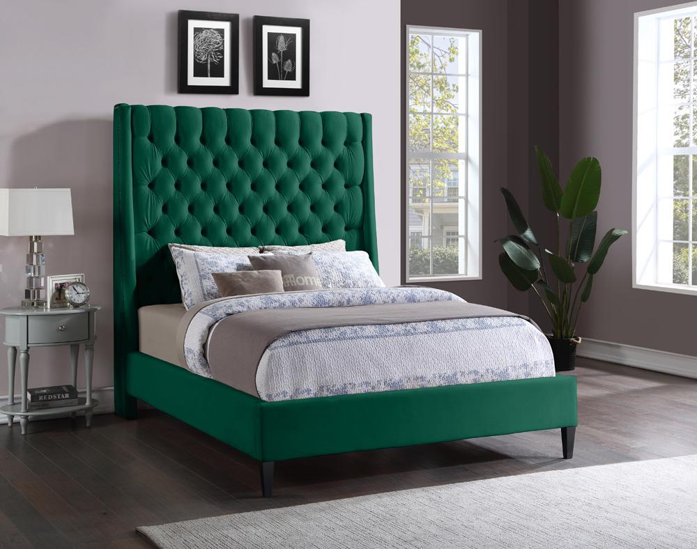 Meridian Furniture - Fritz Green Velvet Full Bed - FritzGreen-F veiw 2