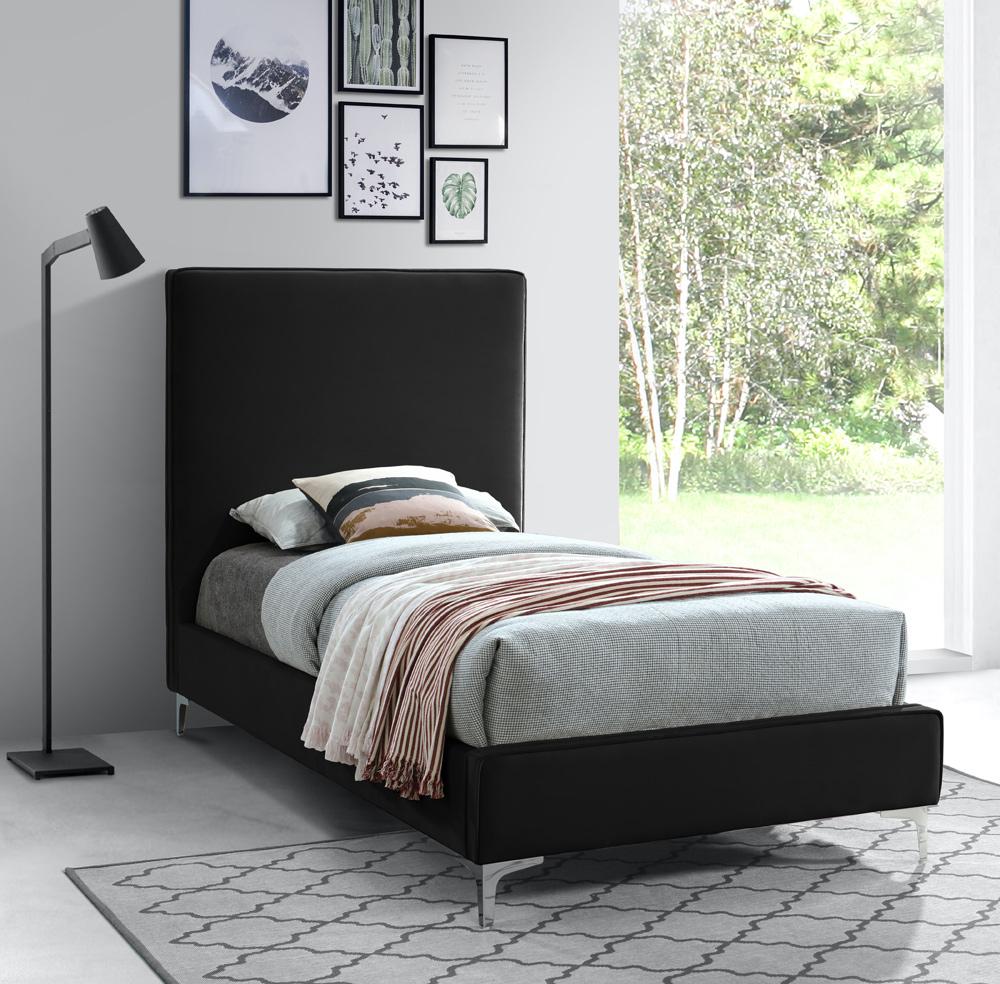 Meridian Furniture - Geri Black Velvet Twin Bed - GeriBlack-T veiw 4