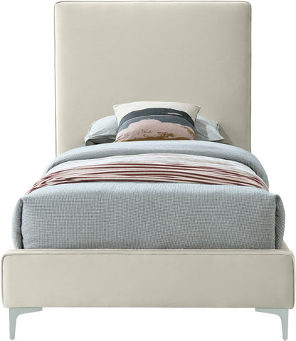 Meridian Furniture - Geri Cream Velvet Twin Bed - GeriCream-T veiw 6