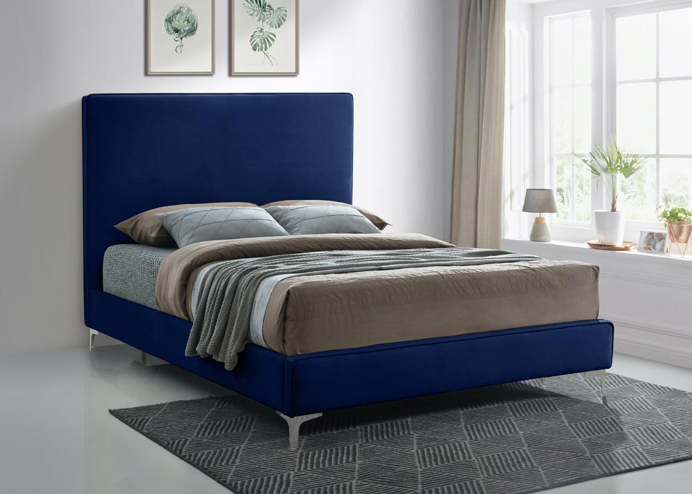 Meridian Furniture - Geri Navy Velvet King Bed - GeriNavy-K veiw 4