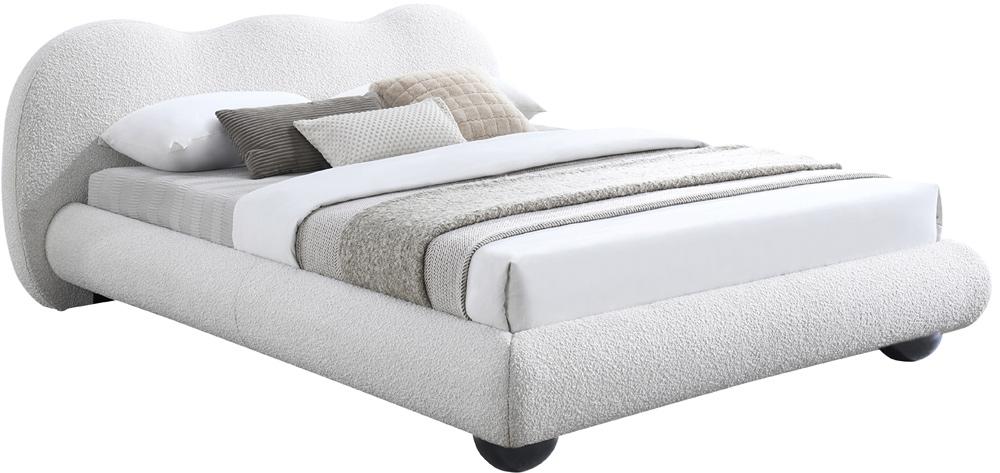 Meridian Furniture - Hyde Cream Boucle Fabric Full Bed - HydeCream-F veiw 2