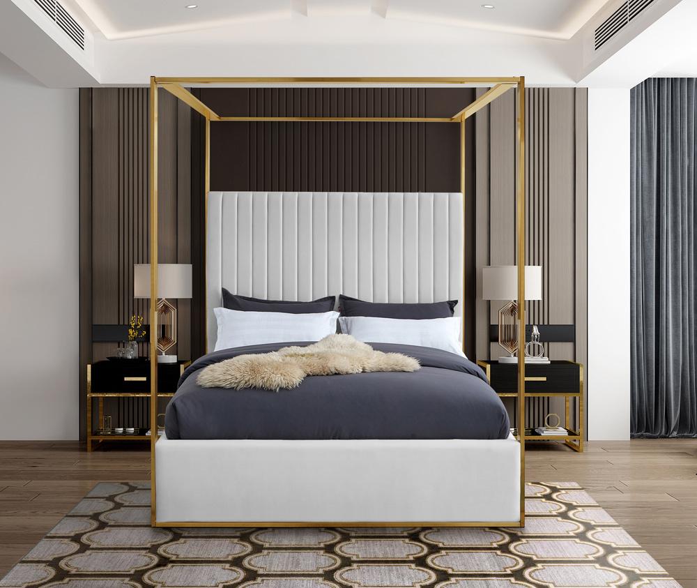 Meridian Furniture - Jones White Vegan Leather King Bed - JonesWhite-K veiw 4