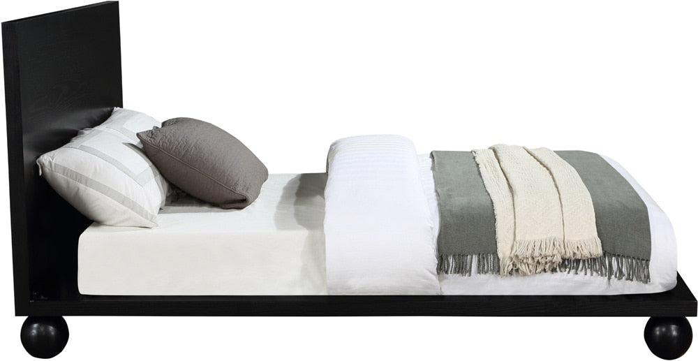 Meridian Furniture - Kent Black King Bed - KentBlack-K veiw 3