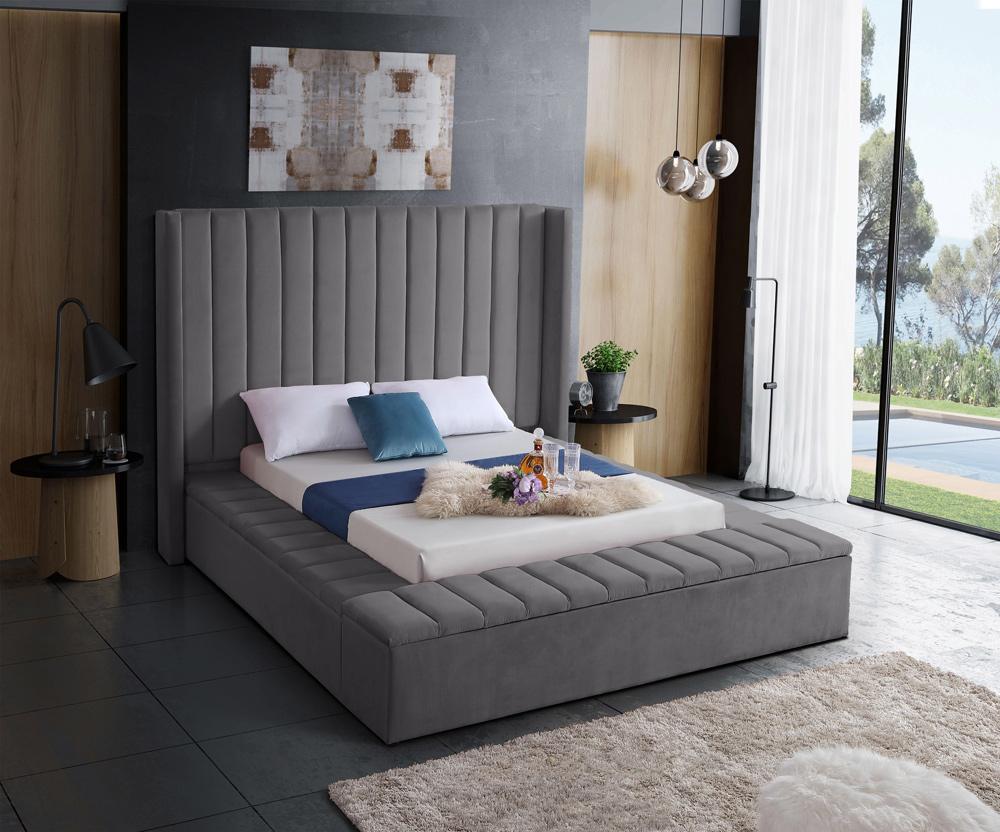Meridian Furniture - Kiki Grey Velvet Queen Bed - KikiGrey-Q veiw 3