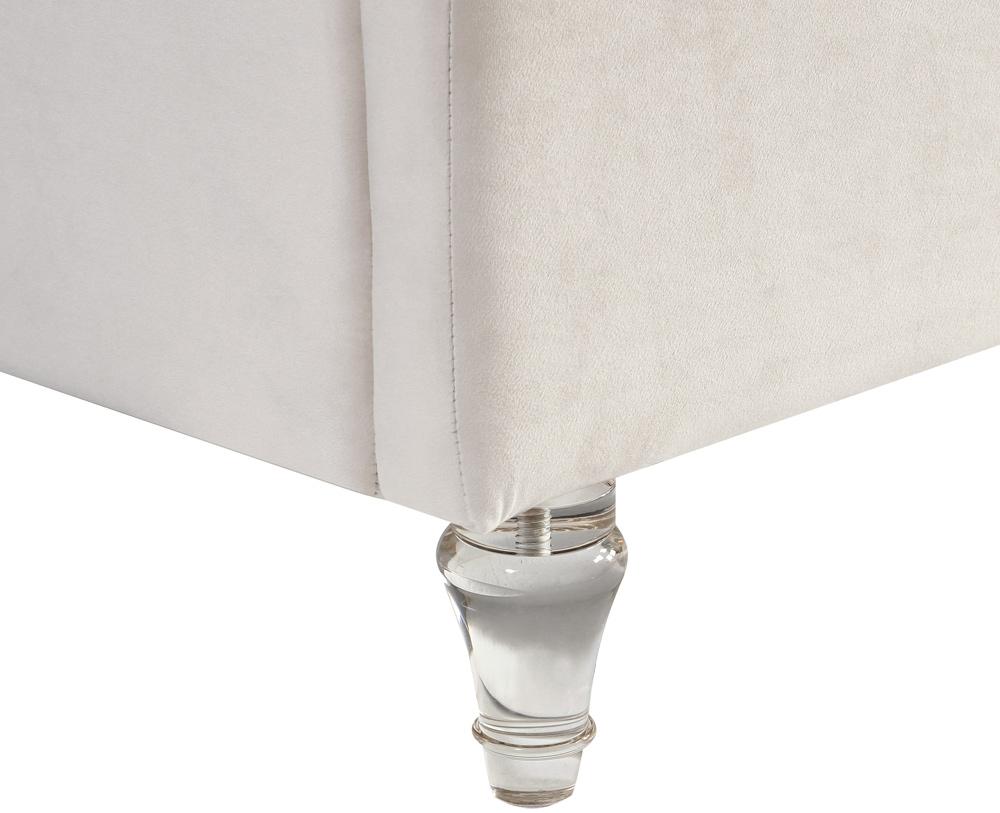 Meridian Furniture - Kira Cream Velvet King Bed - KiraCream-K veiw 7