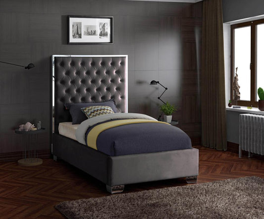 Meridian Furniture - Lexi Grey Velvet Twin Bed - LexiGrey-T veiw 2