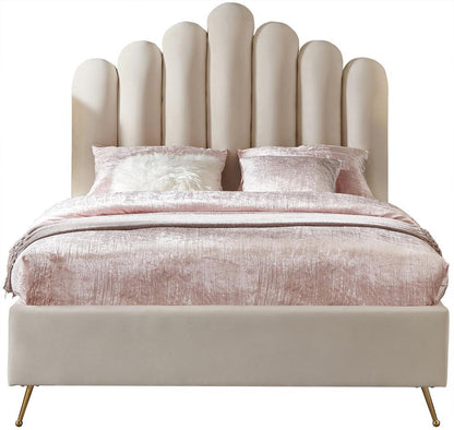 Meridian Furniture - Lily Cream Velvet Full Bed - LilyCream-F veiw 3