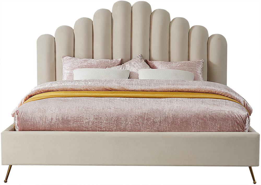 Meridian Furniture - Lily Cream Velvet King Bed - LilyCream-K veiw 3