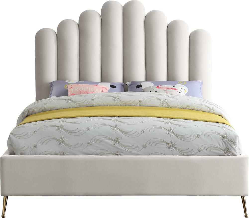 Meridian Furniture - Lily Cream Velvet Queen Bed - LilyCream-Q veiw 3