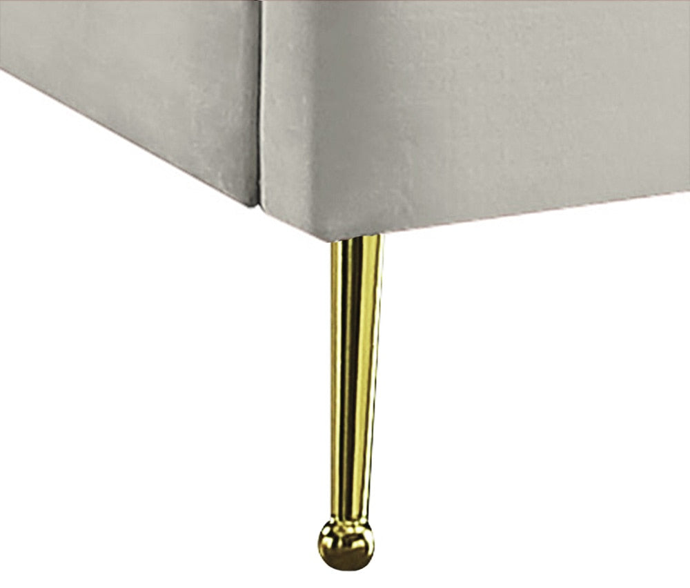 Meridian Furniture - Lily Cream Velvet Queen Bed - LilyCream-Q veiw 5