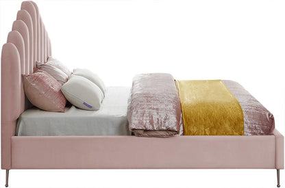 Meridian Furniture - Lily Pink Velvet King Bed - LilyPink-K veiw 4