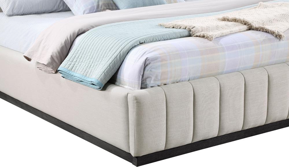 Meridian Furniture - Lucia Beige Linen Textured Fabric King Bed - LuciaBeige-K veiw 6