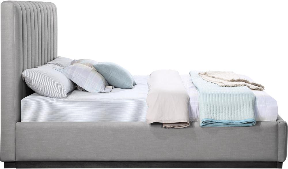 Meridian Furniture - Lucia Grey Linen Textured Fabric King Bed - LuciaGrey-K veiw 4