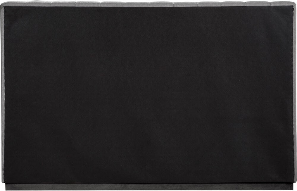 Meridian Furniture - Lucia Grey Linen Textured Fabric King Bed - LuciaGrey-K veiw 5