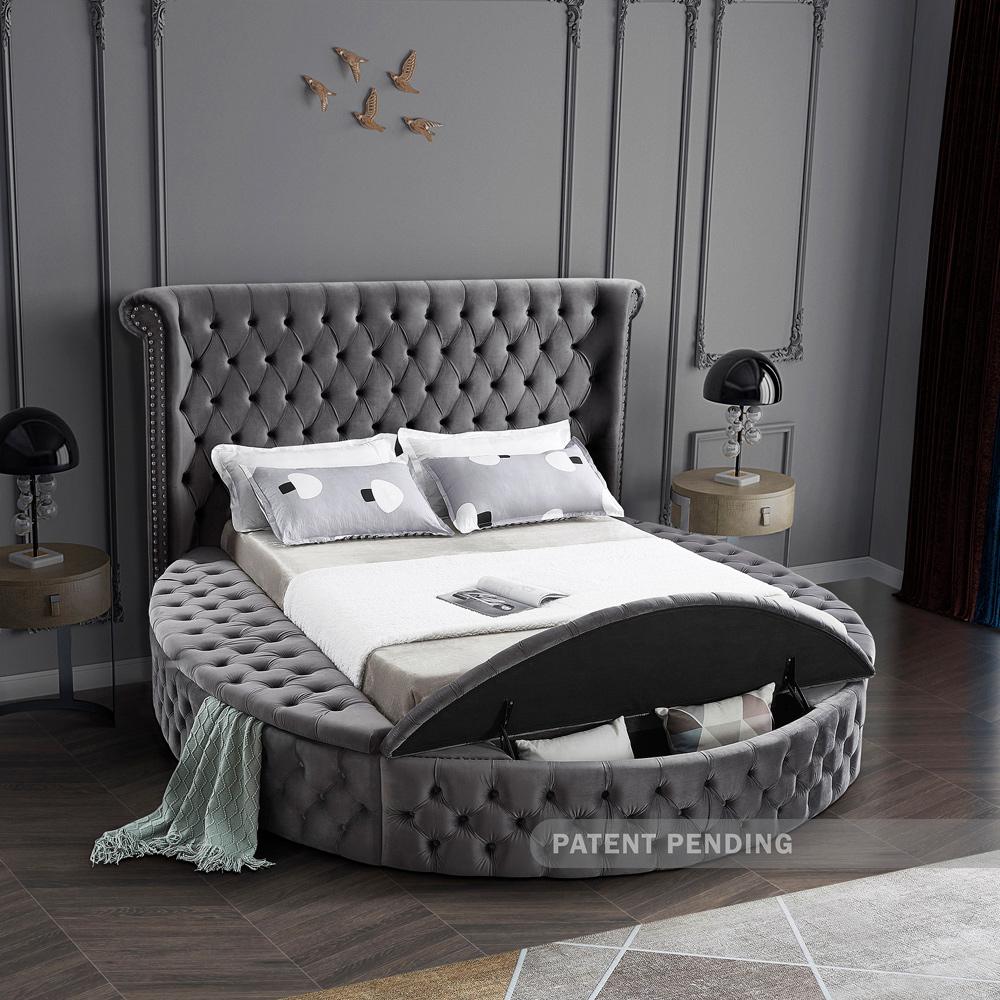 Meridian Furniture - Luxus Grey Velvet Queen Bed - LuxusGrey-Q veiw 5