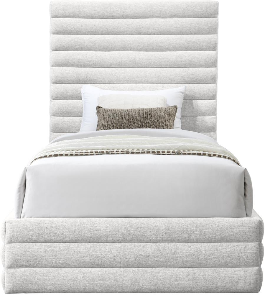 Meridian Furniture - Maxwell Cream Linen Textured Fabric Twin Bed - MaxwellCream-T veiw 3