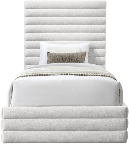 Meridian Furniture - Maxwell Cream Linen Textured Fabric Twin Bed - MaxwellCream-T veiw 3