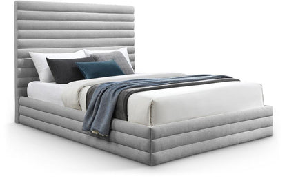 Meridian Furniture - Maxwell Grey Linen Textured Fabric King Bed - MaxwellGrey-K veiw 1