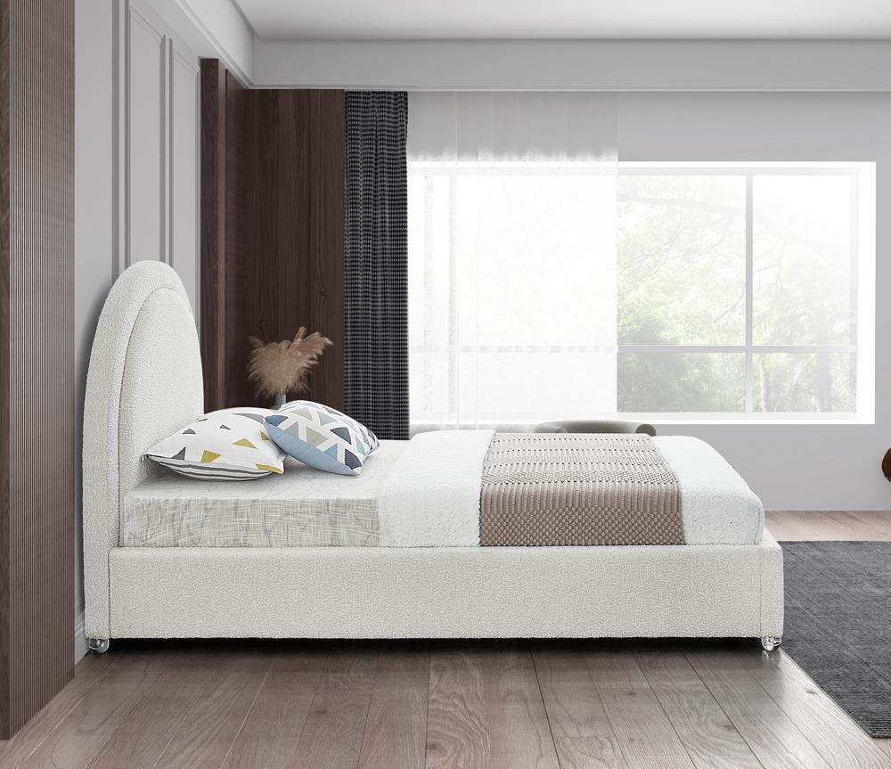Meridian Furniture - Milo Cream Fabric Twin Bed - MiloCream-T veiw 5