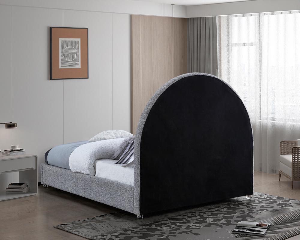 Meridian Furniture - Milo Grey Fabric Queen Bed - MiloGrey-Q veiw 6