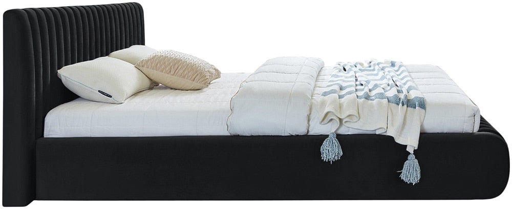 Meridian Furniture - Nico Black Velvet Full Bed - NicoBlack-F veiw 5