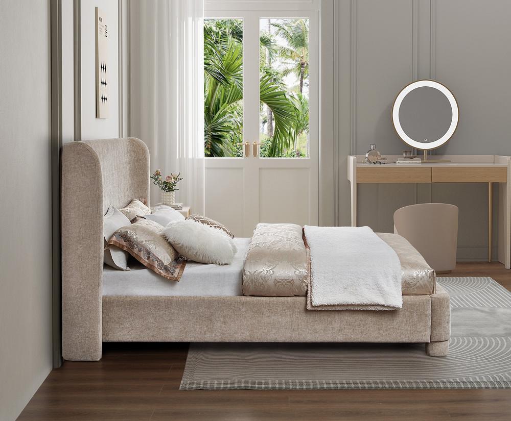 Meridian Furniture - Penny Beige Chenille Fabric King Bed - B1207Beige-K veiw 6