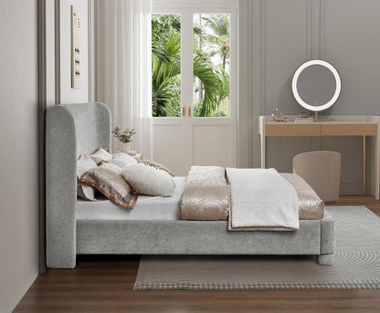 Meridian Furniture - Penny Light Grey Chenille Fabric Queen Bed - B1207Grey-Q veiw 6