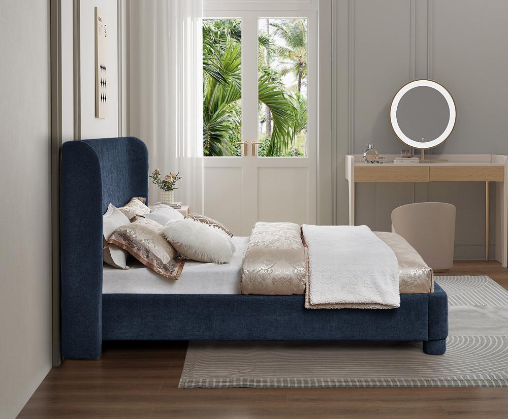 Meridian Furniture - Penny Navy Chenille Fabric King Bed - B1207Navy-K veiw 6