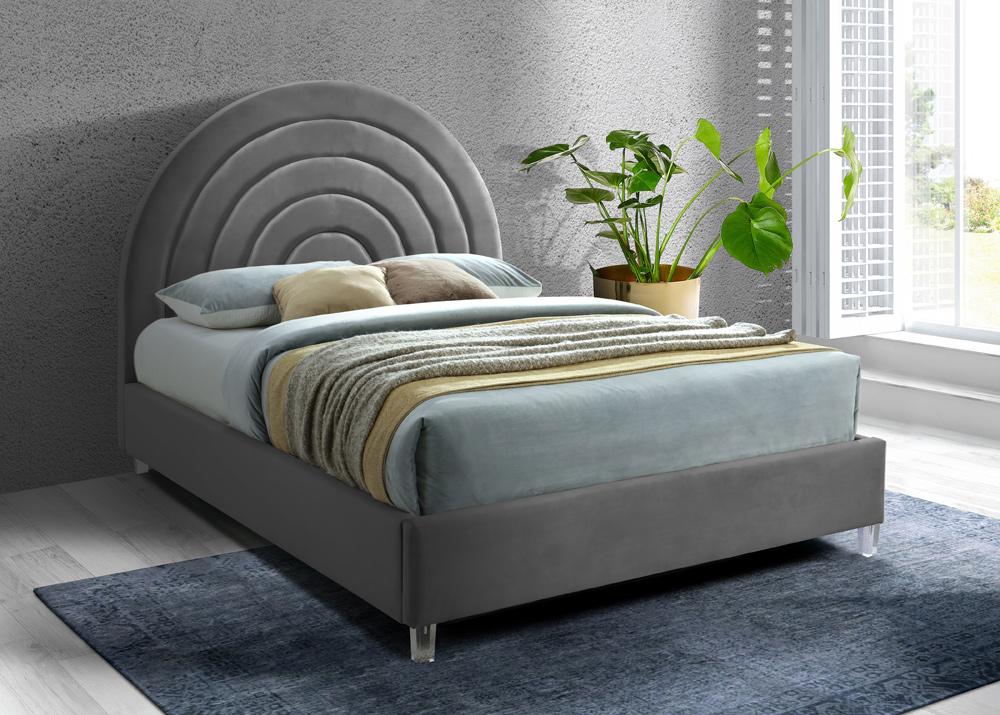 Meridian Furniture - Rainbow Grey Velvet King Bed - RainbowGrey-K veiw 2