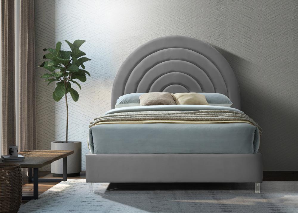Meridian Furniture - Rainbow Grey Velvet Queen Bed - RainbowGrey-Q veiw 4