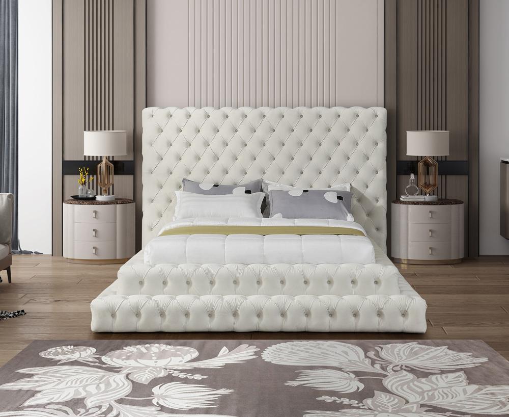 Meridian Furniture - Revel Cream Velvet Queen Bed - RevelCream-Q veiw 4