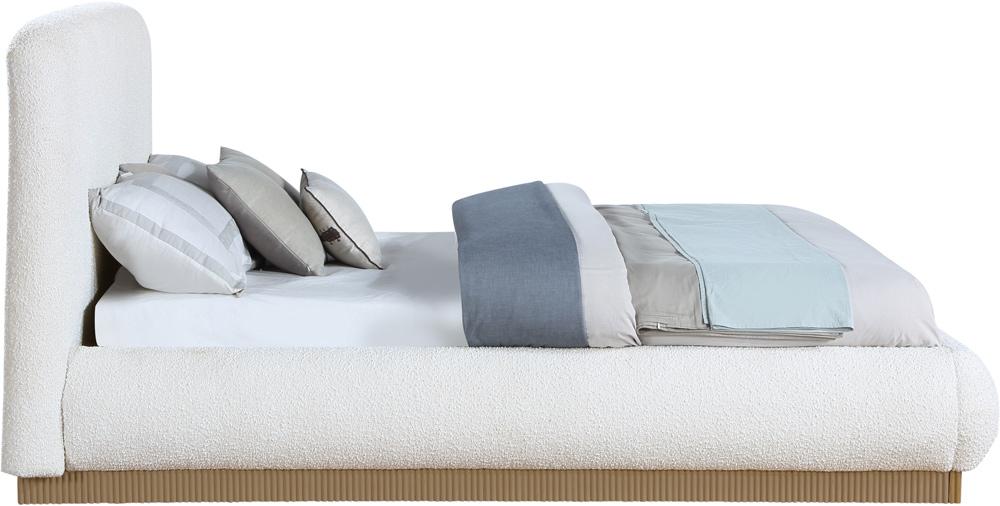 Meridian Furniture - Rigby Cream Boucle Fabric Queen Bed - B1275Cream-Q veiw 4
