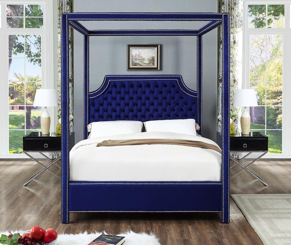 Meridian Furniture - Rowan Navy Velvet King Bed - RowanNavy-K veiw 4