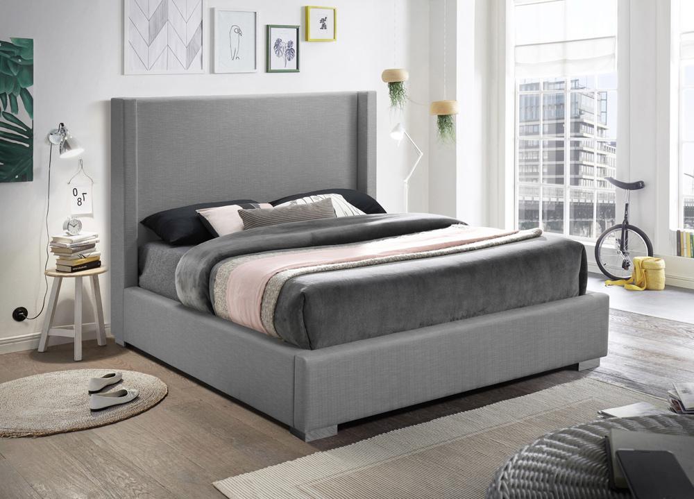Meridian Furniture - Royce Grey Linen Textured Fabric Full Bed - RoyceGrey-F veiw 4