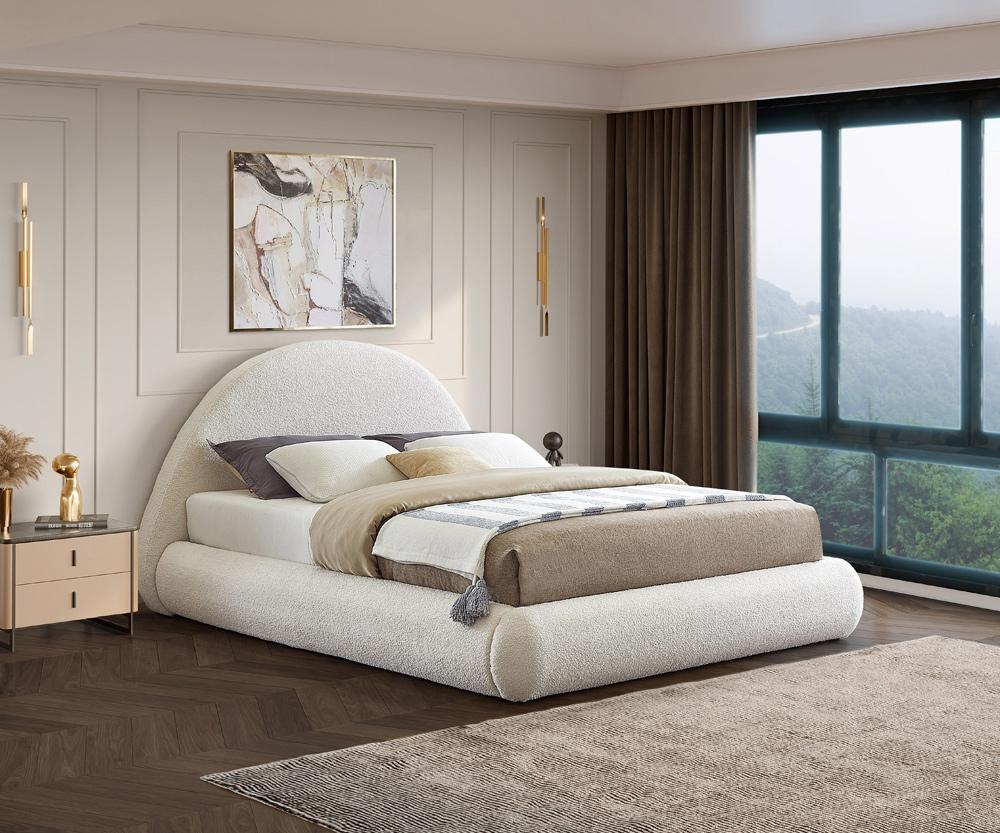 Meridian Furniture - Rudy Cream Teddy Fabric Full Bed - RudyCream-F veiw 2