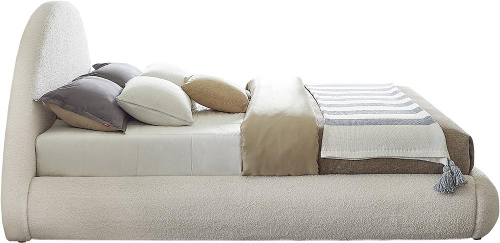 Meridian Furniture - Rudy Cream Teddy Fabric King Bed - RudyCream-K veiw 5
