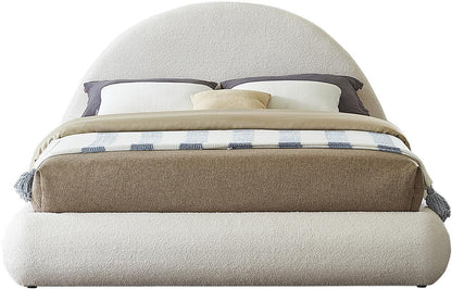 Meridian Furniture - Rudy Cream Teddy Fabric Queen Bed - RudyCream-Q veiw 3