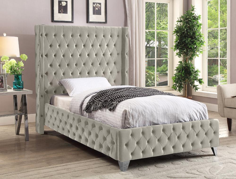 Meridian Furniture - Savan Cream Velvet Twin Bed - SavanCream-T veiw 4