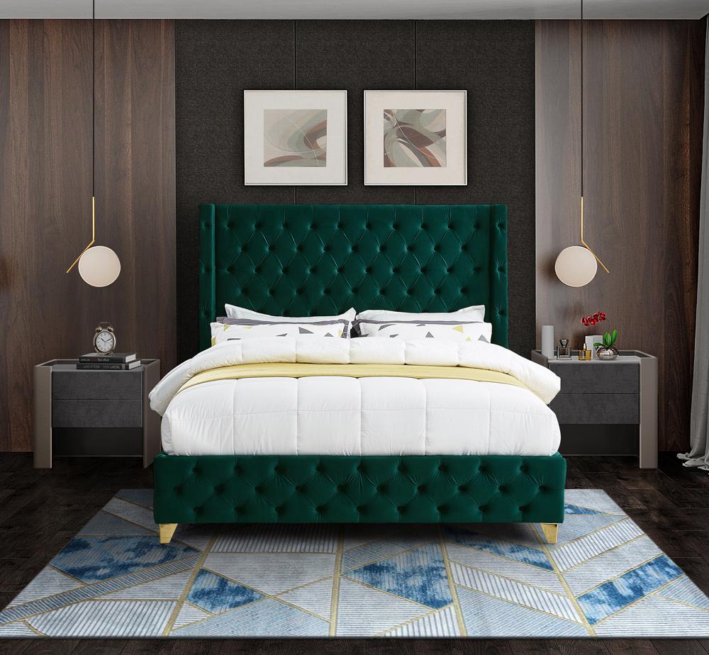 Meridian Furniture - Savan Green Velvet Queen Bed - SavanGreen-Q veiw 7
