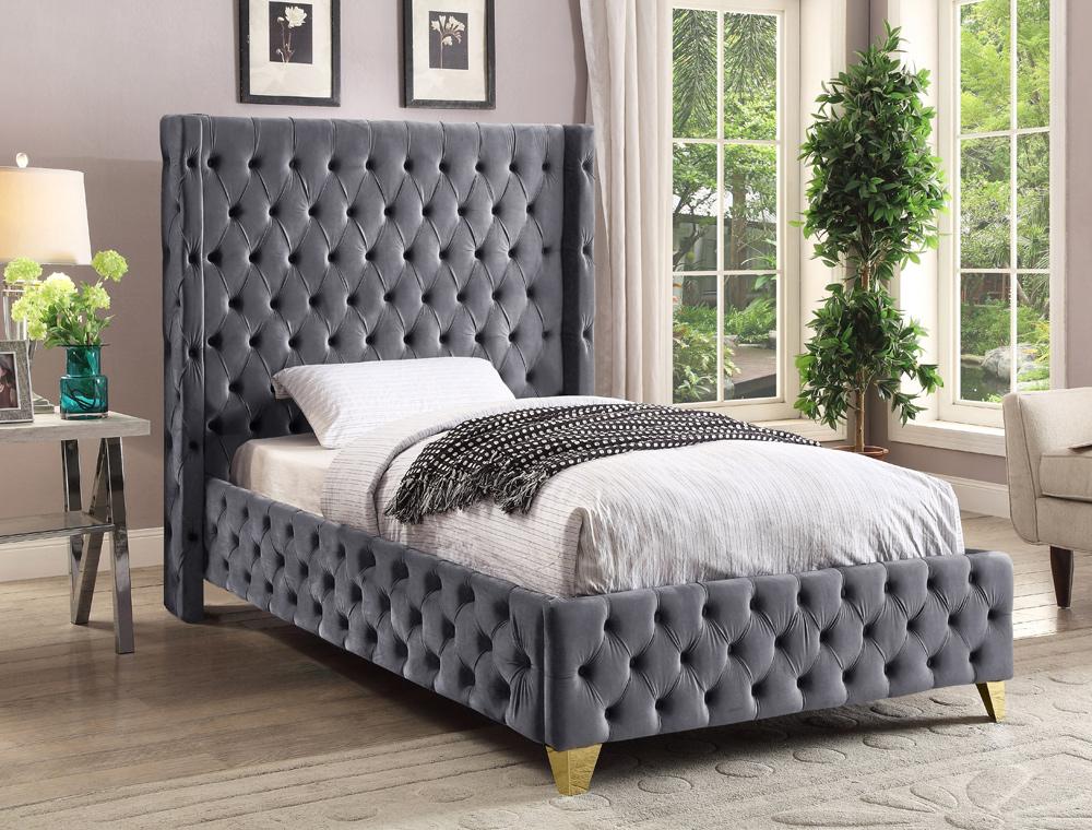 Meridian Furniture - Savan Grey Velvet Twin Bed - SavanGrey-T veiw 3