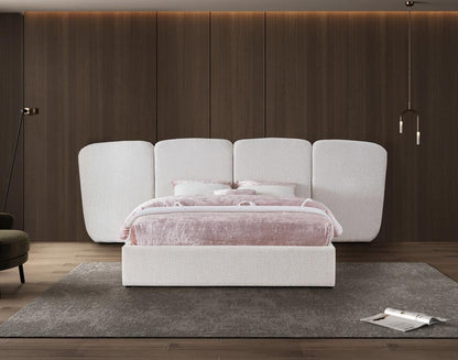 Meridian Furniture - Shiloh Cream Boucle Fabric Queen Bed - ShilohCream-Q veiw 4