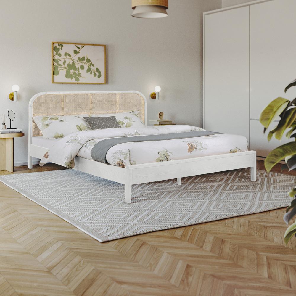 Meridian Furniture - Siena White Ash Wood Queen Bed - SienaWhite-Q veiw 2