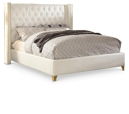 Meridian Furniture - Soho White Vegan Leather Queen Bed - SohoWhite-Q veiw 1
