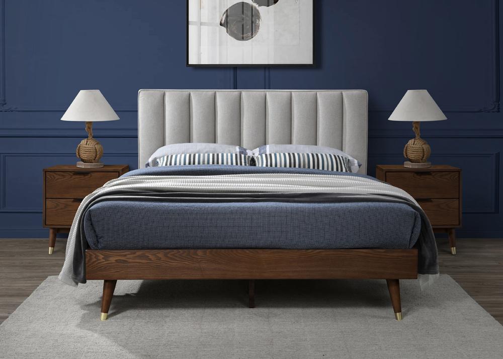 Meridian Furniture - Vance Beige Linen Textured Fabric Queen Bed - VanceBeige-Q veiw 4