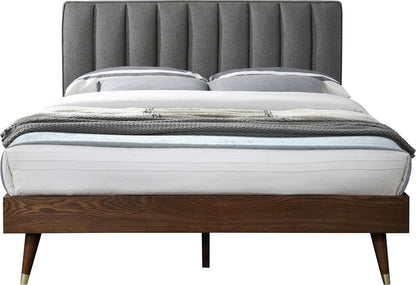 Meridian Furniture - Vance Grey Linen Textured Fabric King Bed - VanceGrey-K veiw 3