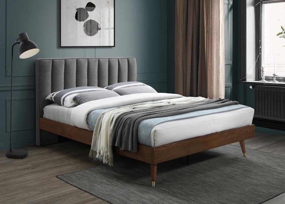 Meridian Furniture - Vance Grey Linen Textured Fabric Queen Bed - VanceGrey-Q veiw 2
