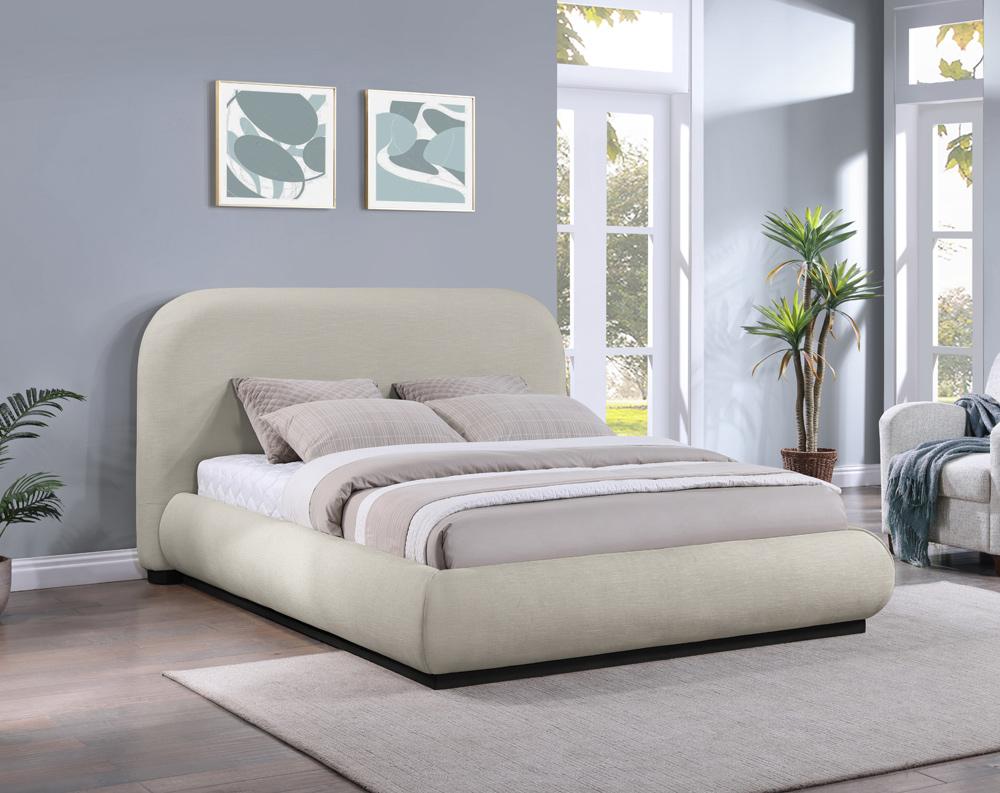 Meridian Furniture - Vaughn Beige Queen Bed - B1214Beige-Q veiw 2
