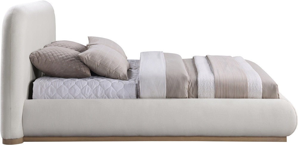 Meridian Furniture - Vaughn Cream King Bed - B1208Cream-K veiw 4