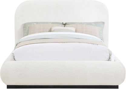 Meridian Furniture - Vaughn Cream Queen Bed - B1213Cream-Q veiw 3